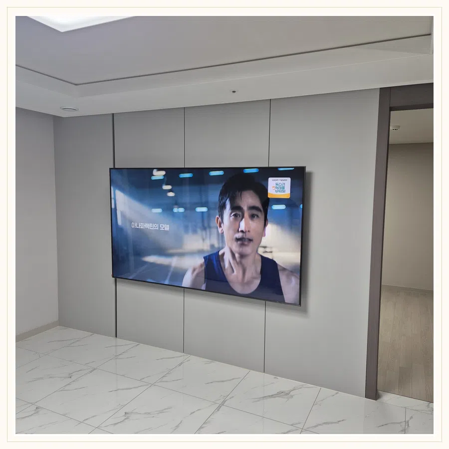 백석 벽걸이TV 브라켓·거치대 현장 조건 참고 사진 3